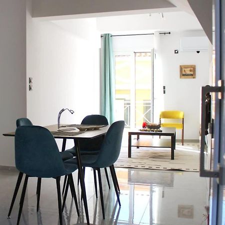 Patras Cozy Nest In The Vibrant City Center المظهر الخارجي الصورة